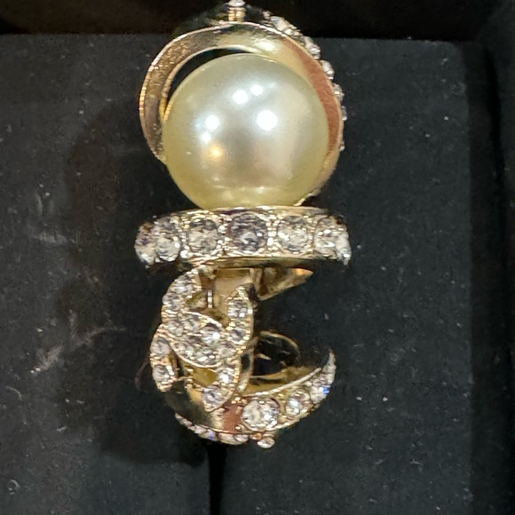 CHANEL Golden color ring Size 52 - Picture 10 of 16